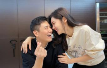 旋转轮胎